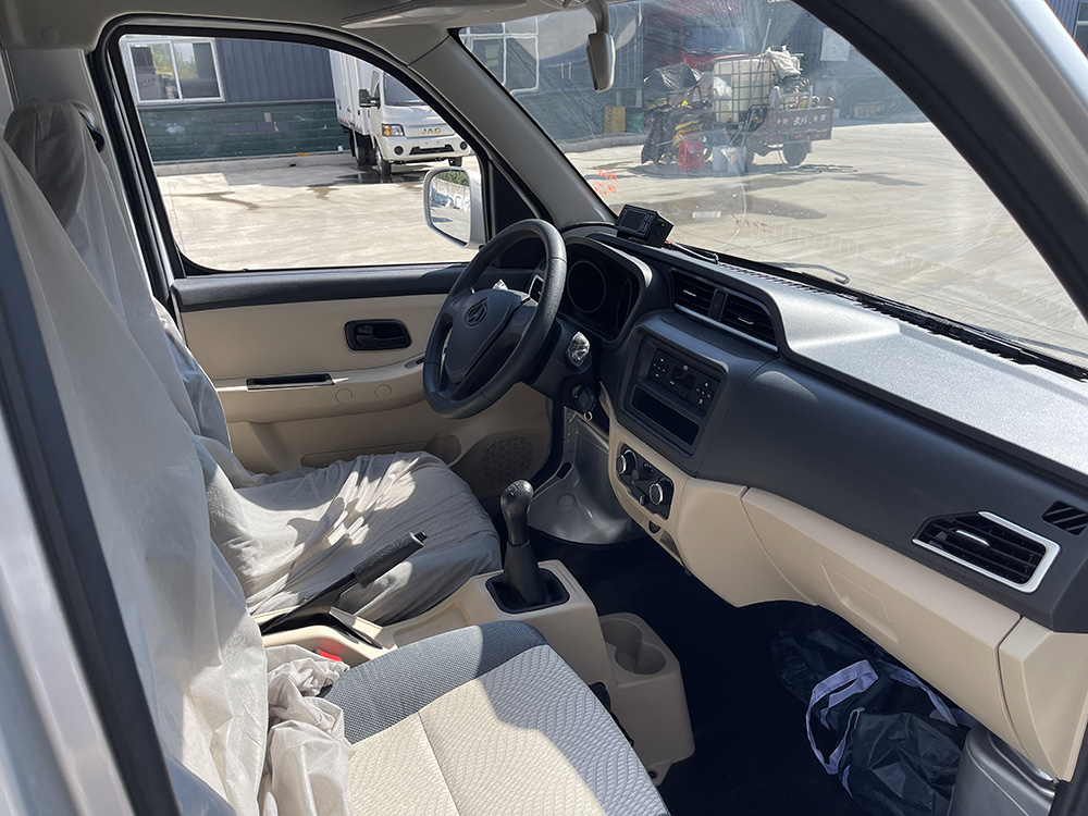 （厢长3.0M）长安跨越王X1后双轮冷藏车