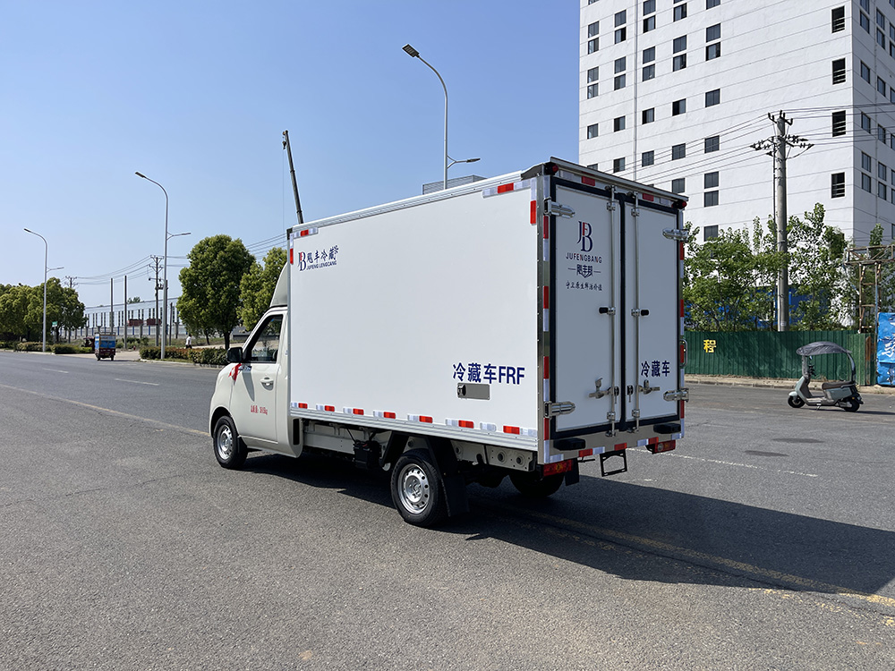 （厢长3.1M）福田祥菱Q-EV纯电冷藏车