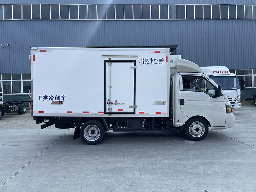 （厢长3.5M）江淮凯达小型柴油版版冷藏车