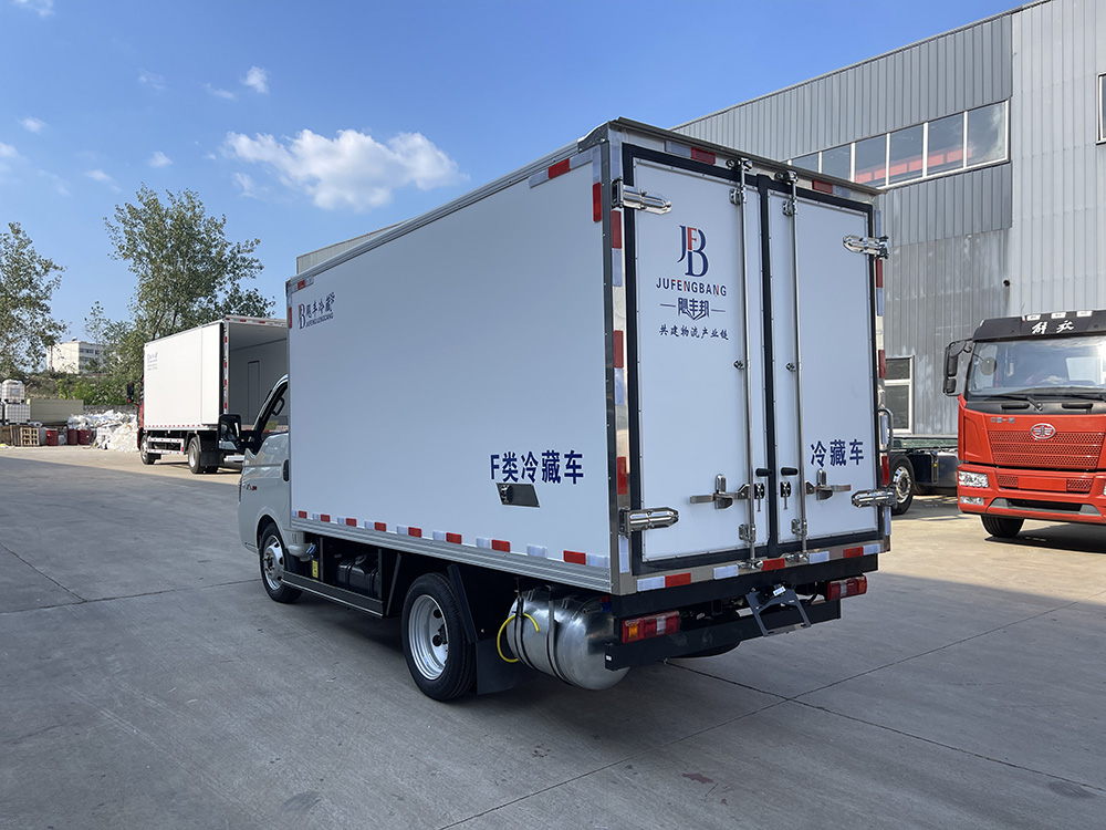 （厢长3.5M）江淮凯达小型柴油版版冷藏车