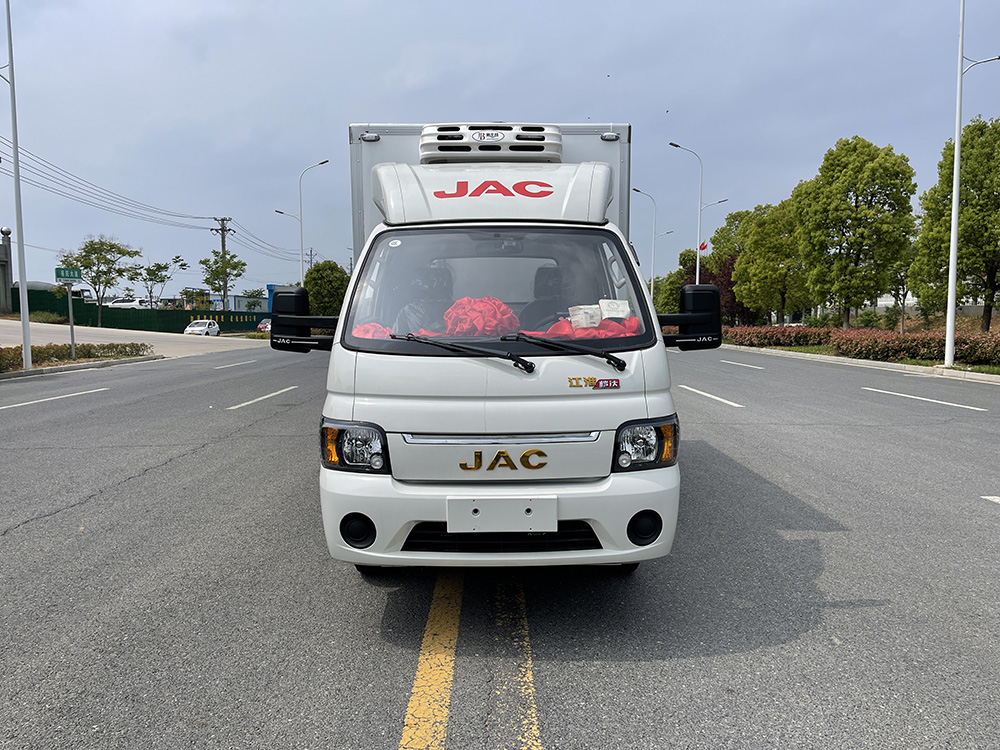 （厢长3.5M）江淮凯达小型汽油版冷藏车