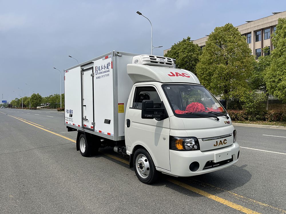（厢长3.5M）江淮凯达小型汽油版冷藏车