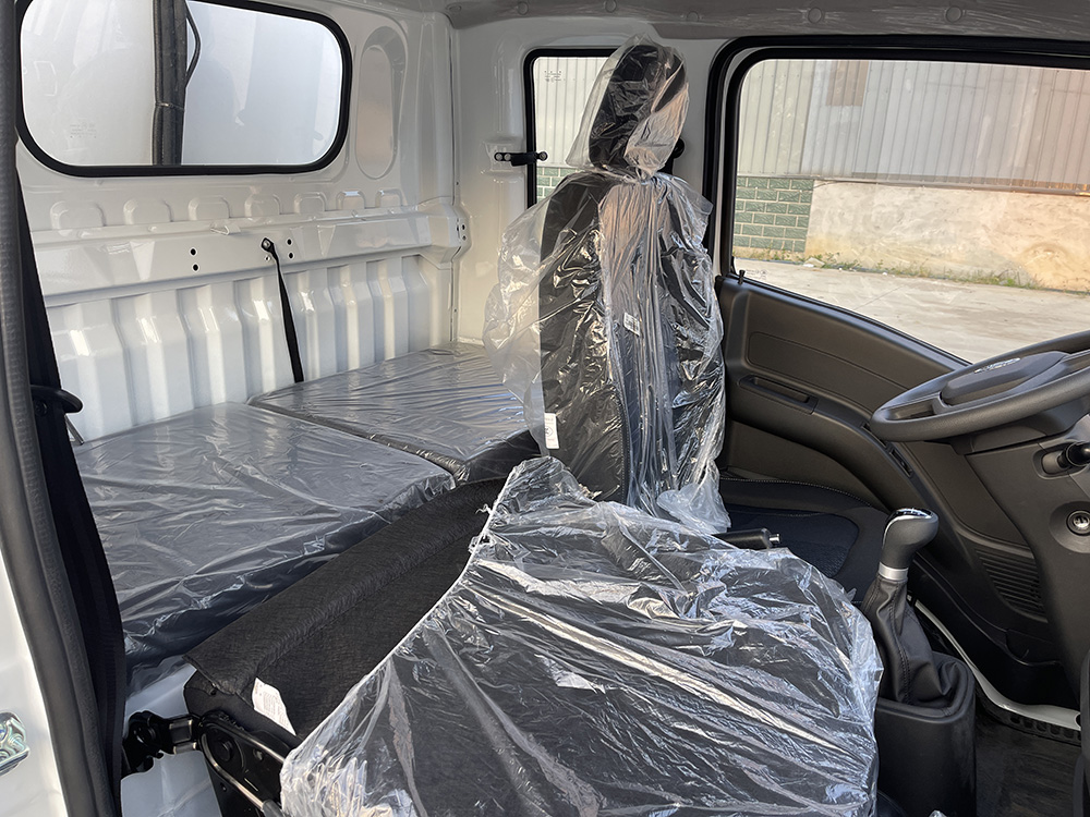 （厢长3.5M）上汽福运S80一排半冷藏车