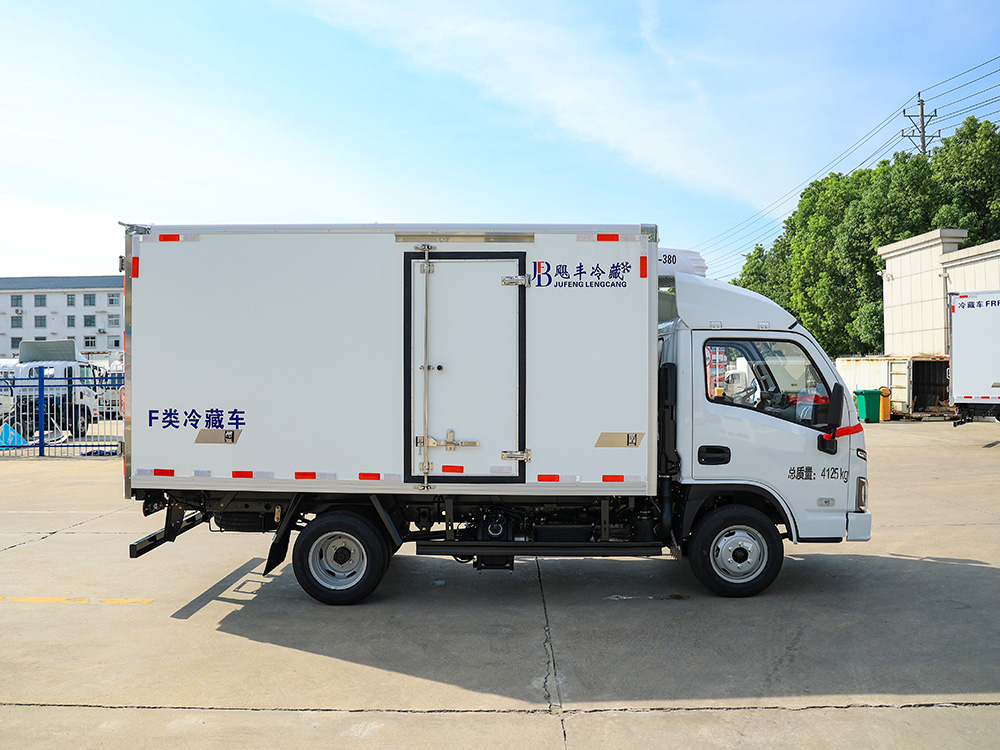 （厢长3.5M）上汽跃进S80冷藏车