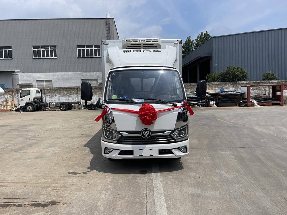 （厢长3.7M）福田奥铃M卡冷藏车