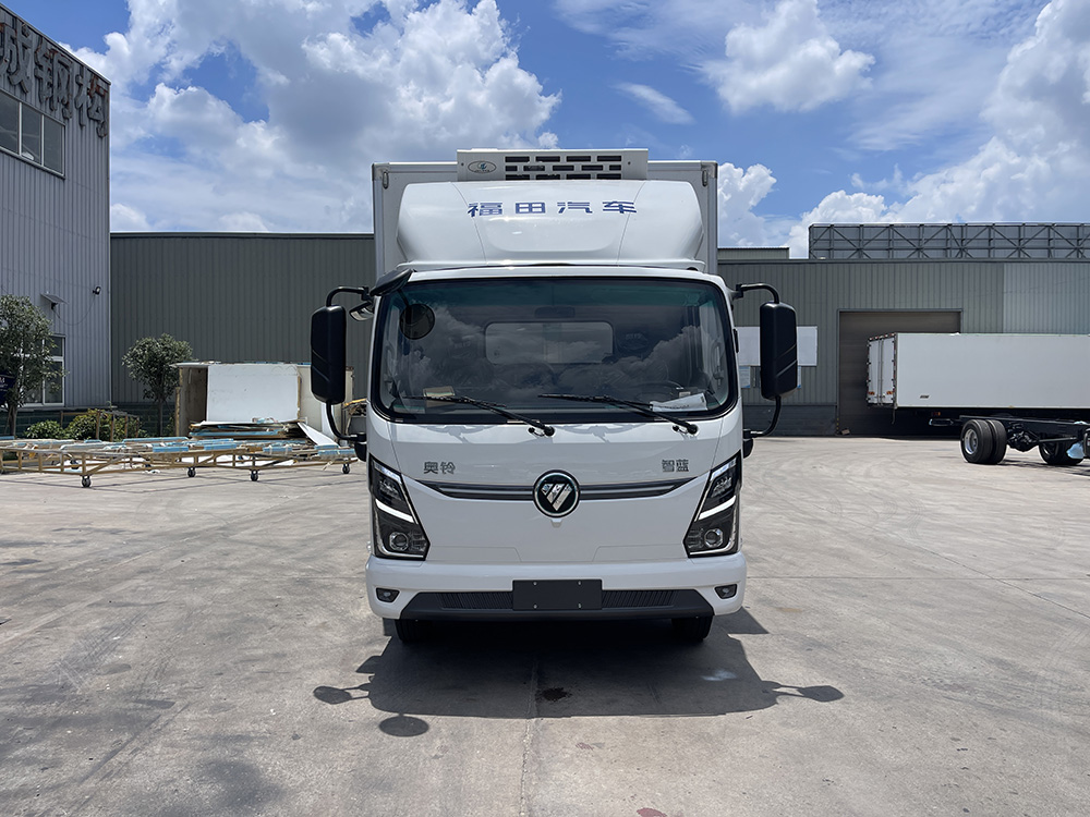 （厢长4.1M）福田奥铃智蓝纯电动冷藏车