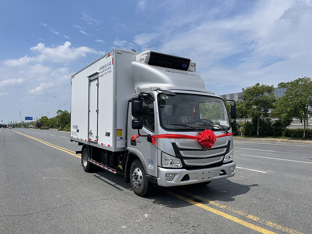 （厢长4.1M）福田欧马可冷藏车
