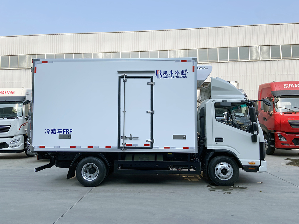 （厢长4.1M）江淮运多多天然气冷藏车