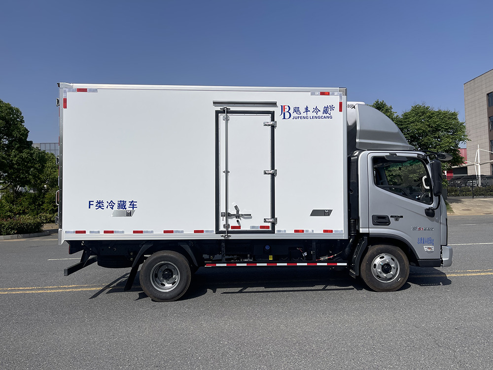 （厢长4.1M）新款福田欧马可冷藏车