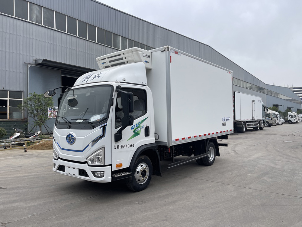（厢长4.2M）解放虎6G纯电冷藏车