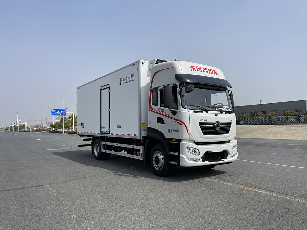 （厢长6.8M）东风天锦PLUS冷藏车