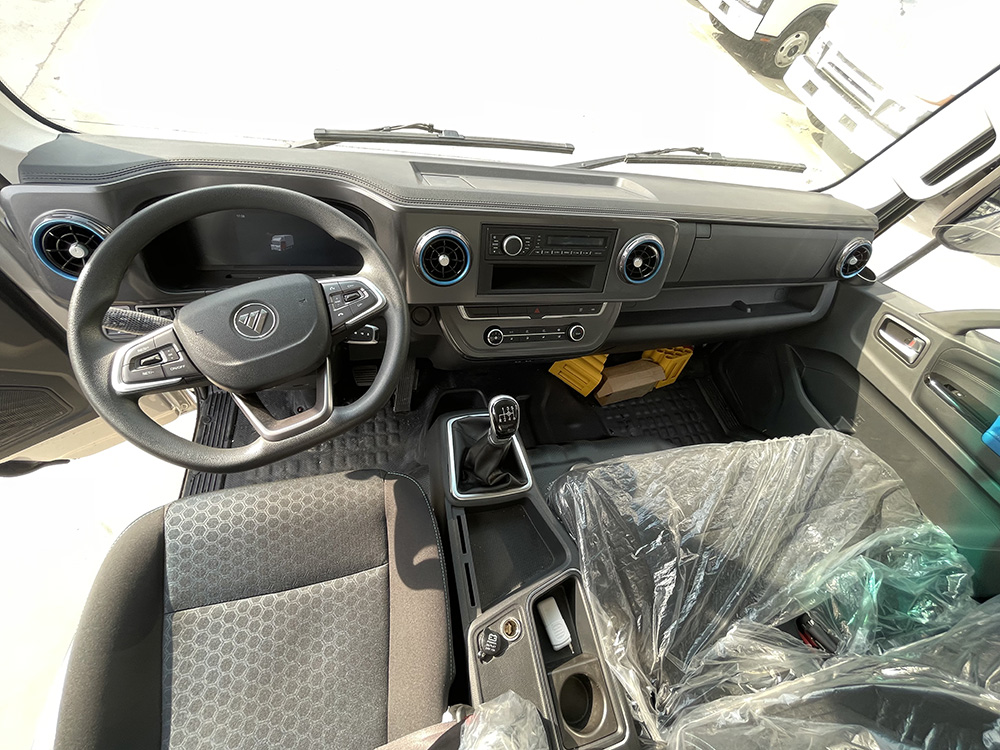 （厢长4.2M）新款福田欧马可鲜活水产品运输车